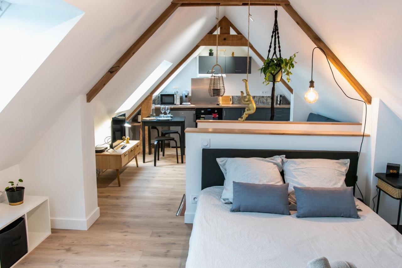Confortable T1Bis Renove, Au Coeur D'Un Bourg Calme La Chapelle-Neuve  Eksteriør bilde